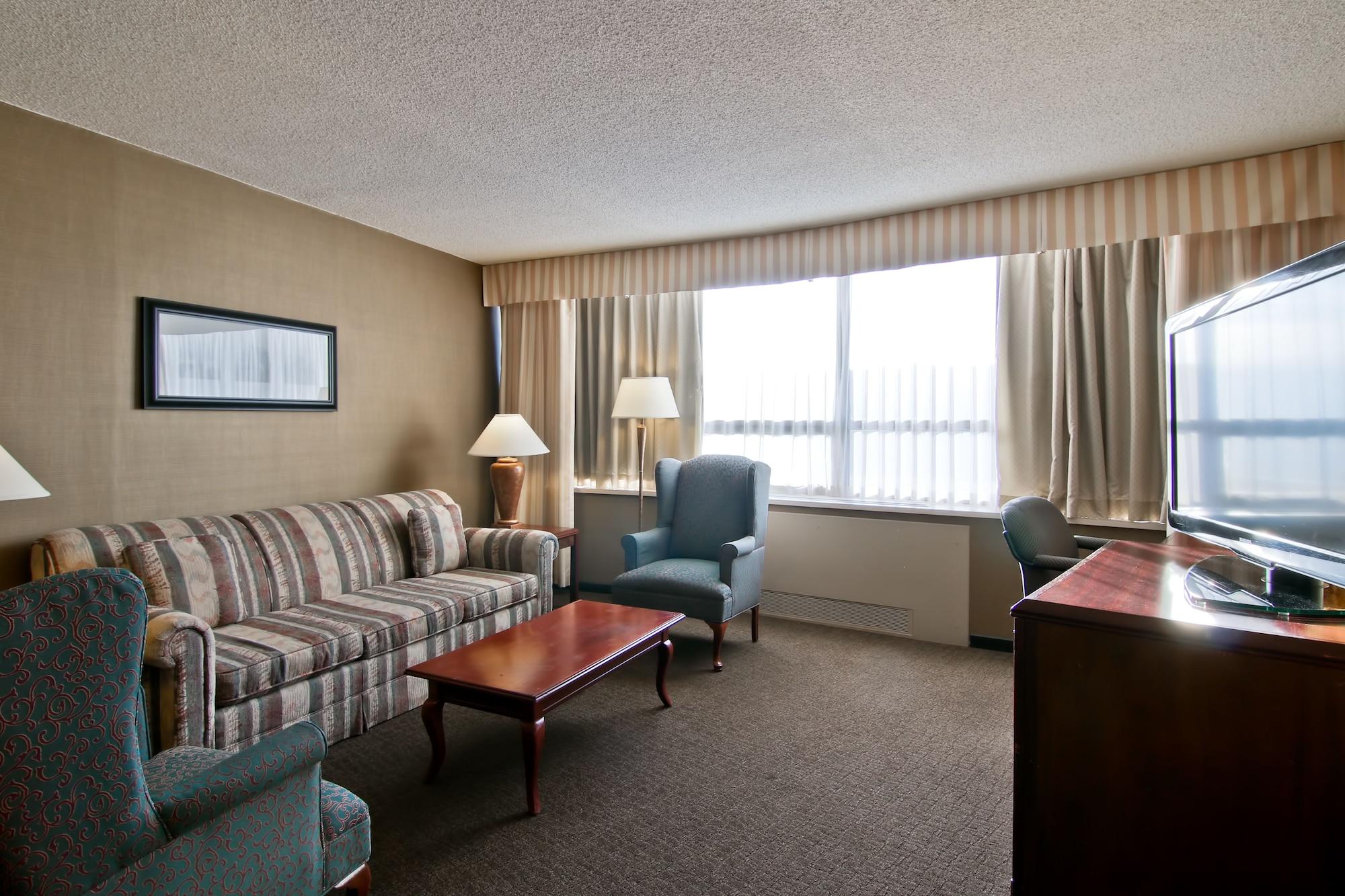 Chateau Lacombe Hotel Edmonton Esterno foto